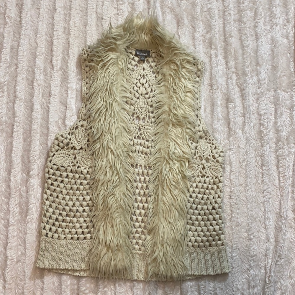 Crochet faux fur vest hippy boho sleeveless sweater